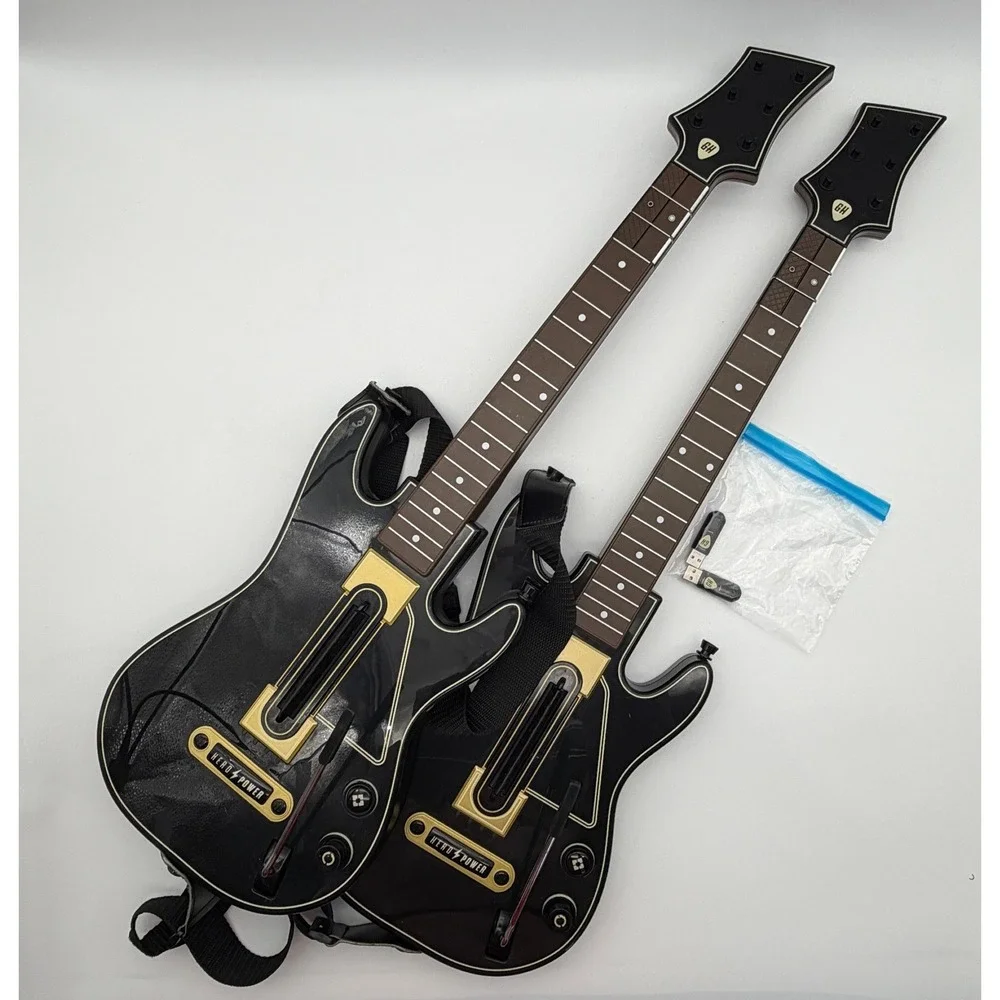 Guitar Hero Live PS4 Bundle 2 Guitars 2 Dongles & 2 Straps